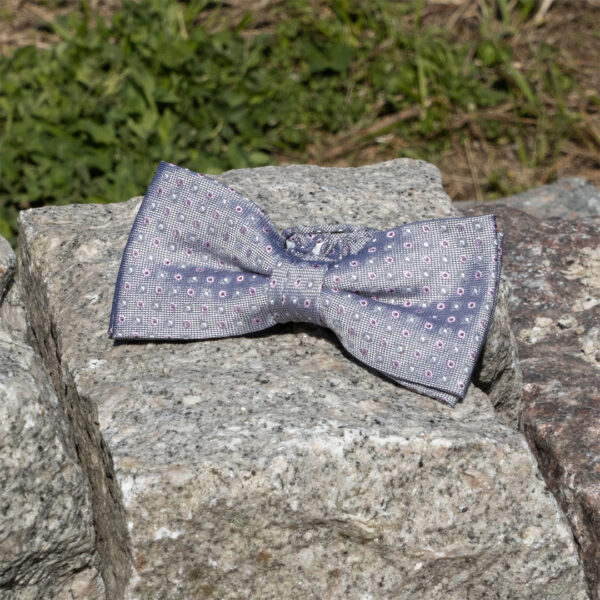 Harmaa pilkullinen rusetti - Image 2