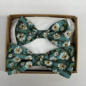 Mies & poika -setti vihreä kukka-kuosi